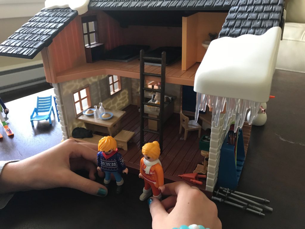 Playmobil_ski_lodge