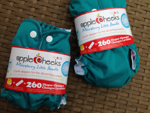 Fluff Love: Applecheeks Cloth Diapers and Accessories + Giveaway - My ...