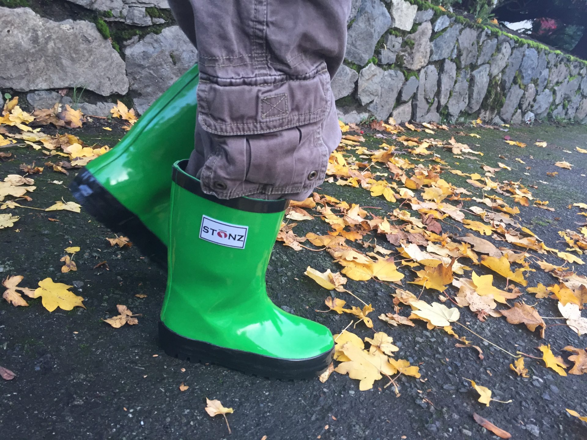 stonz rain boots