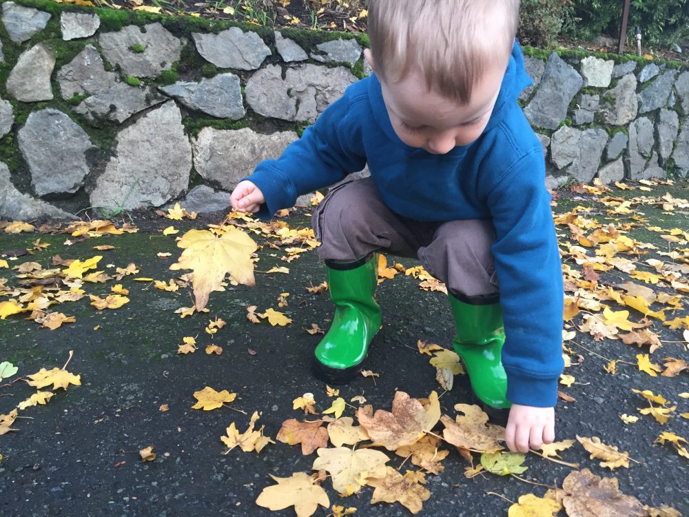 stonz rain boots