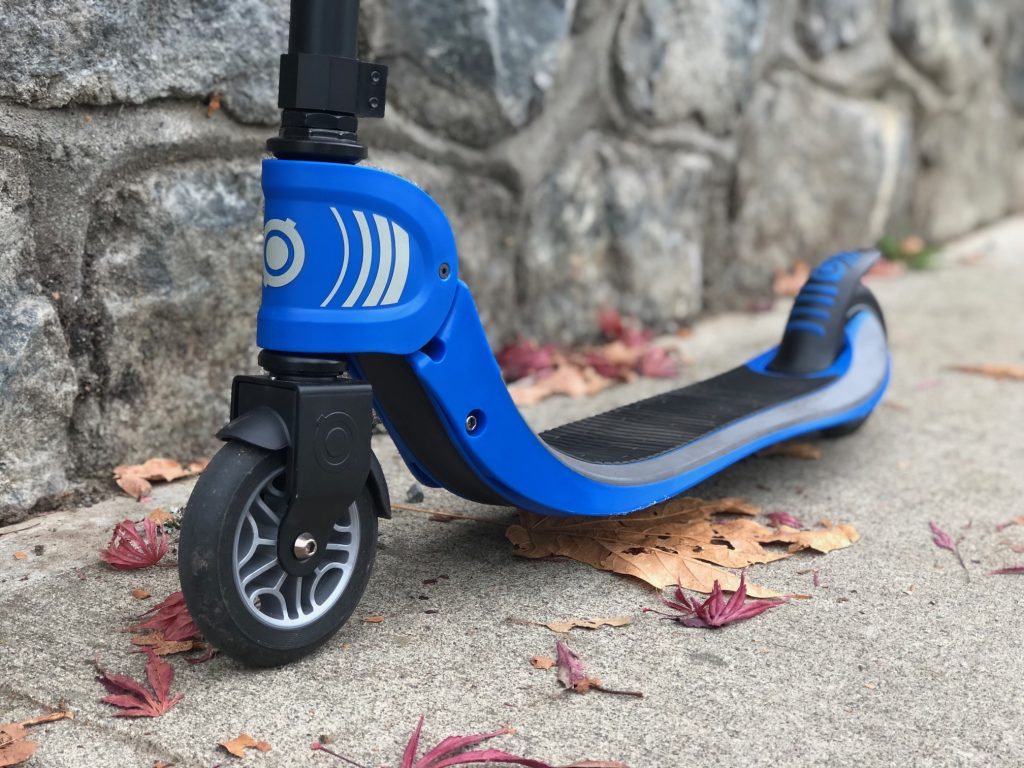 Flow 125 scooter